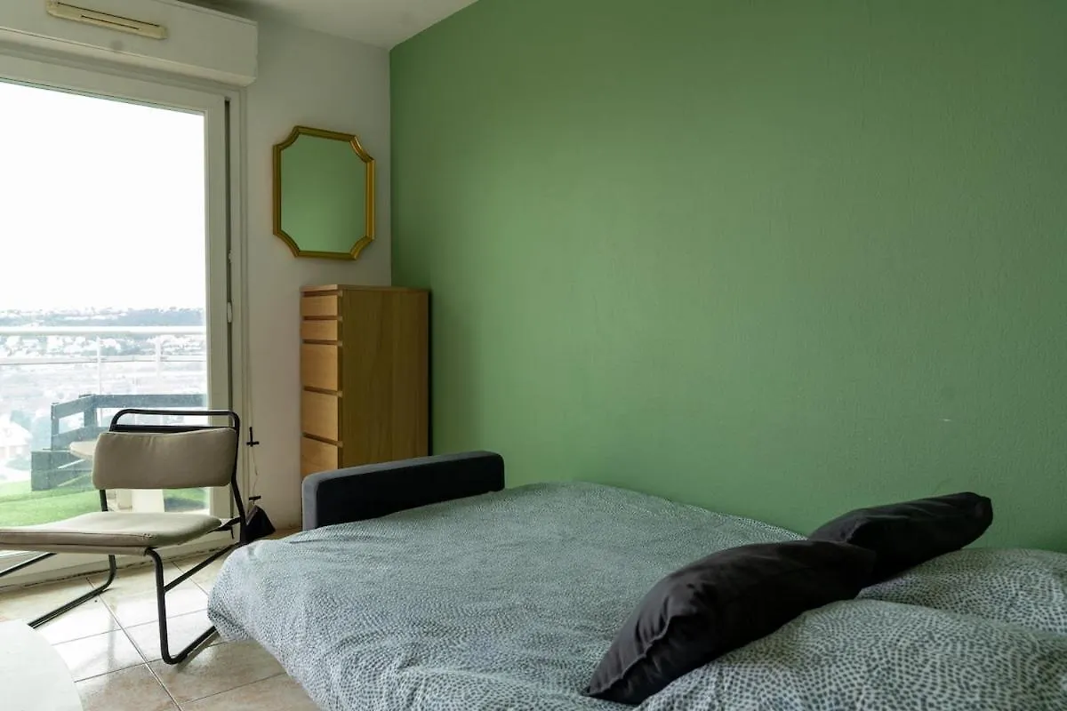 Studio Equipe Dans Une Residence Avec Piscine A 10Mn Du Centre Ville Nice 0*,  Frankrijk